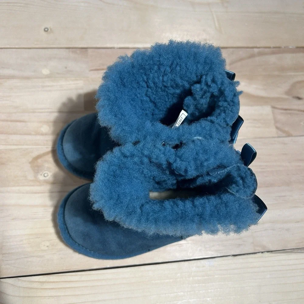UGG Australia Toddler Bailey Bow II Boot ‎ Sz 7 Ribbon Blue Winter, F27113E